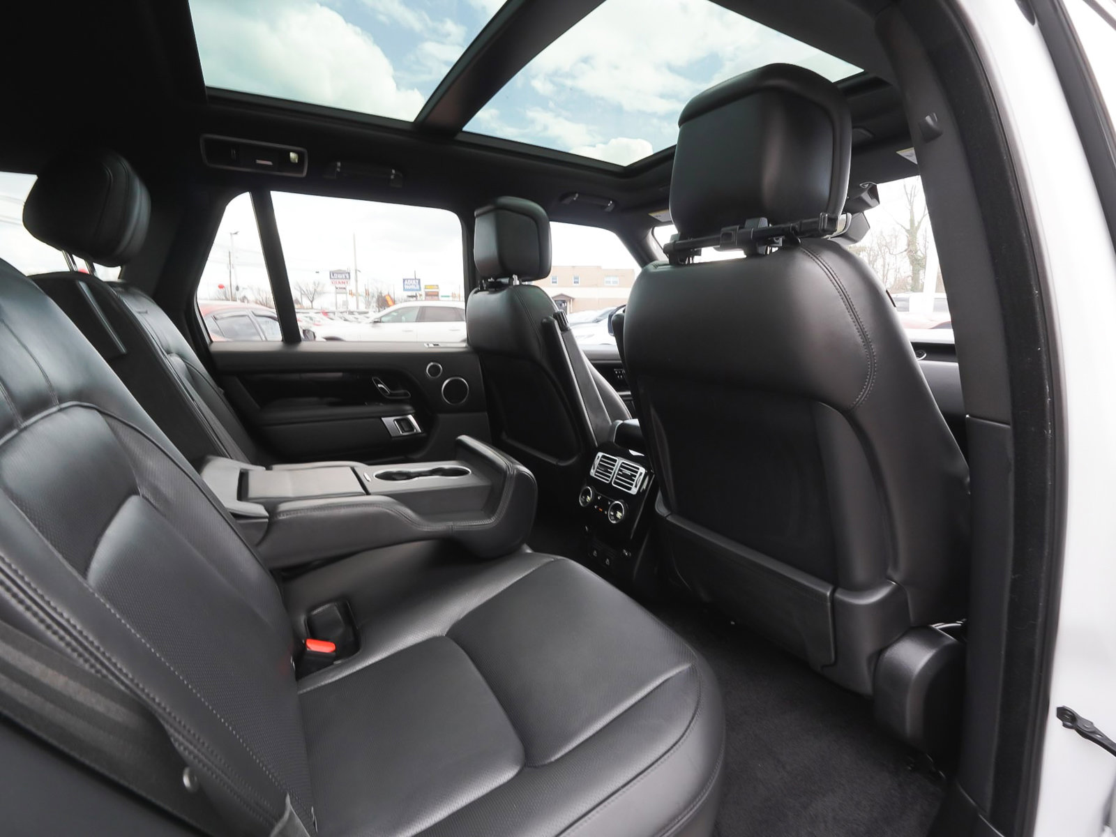 Used 2022 Land Rover Range Rover Westminster Edition AWD/4WD image 43