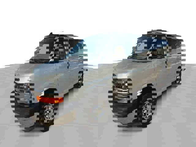 Used 2023 Chevrolet Express 2500 LS w/ Driver Convenience Package image 4