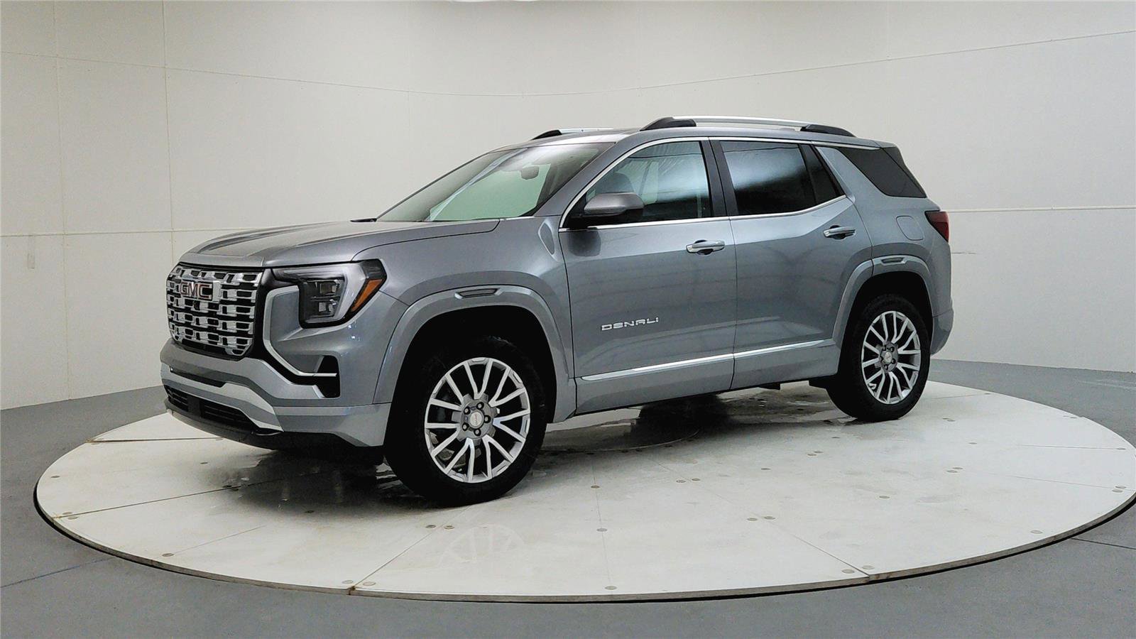 New 2026 GMC Terrain Denali image 3