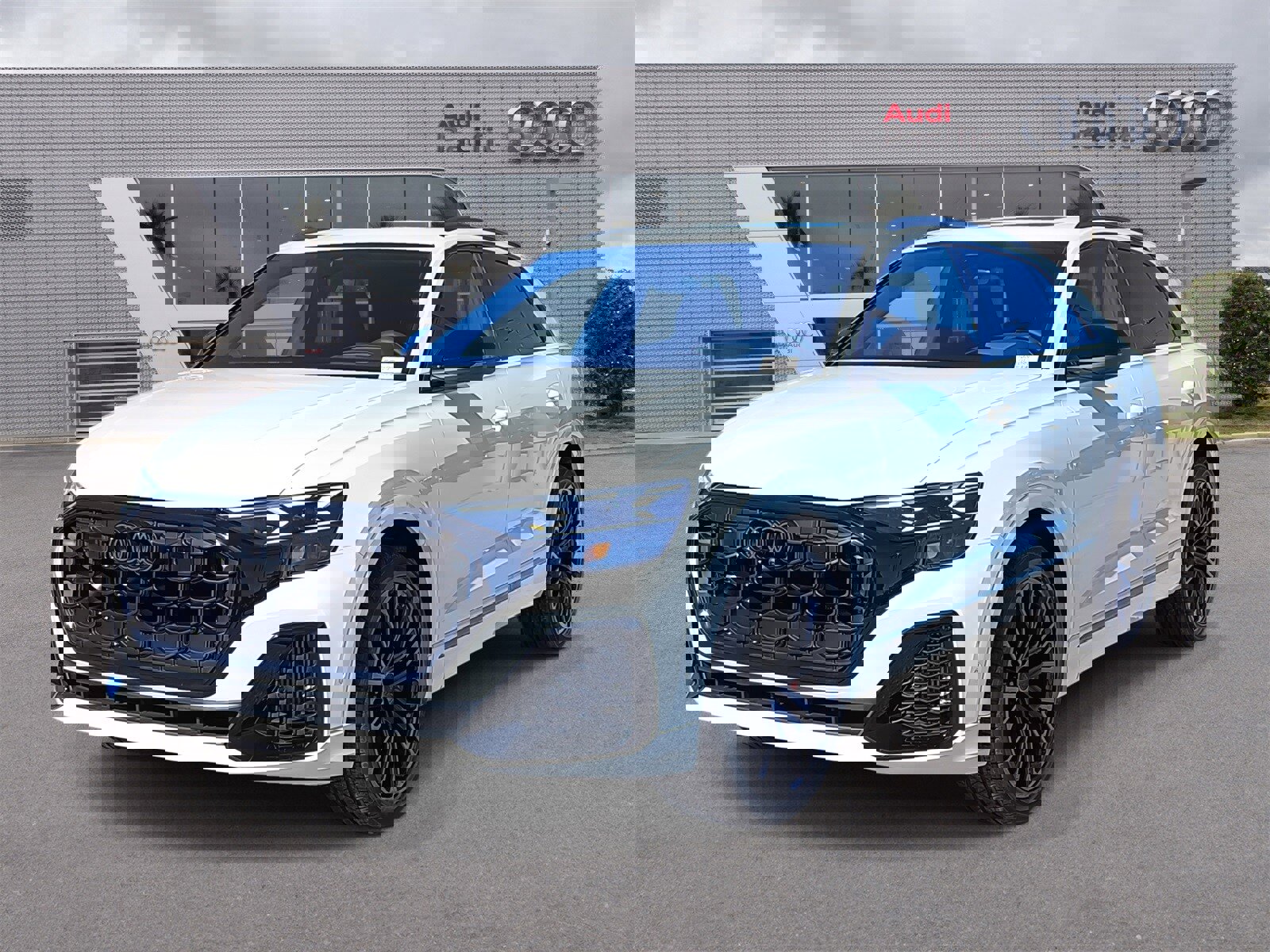 New 2026 Audi SQ8 Prestige