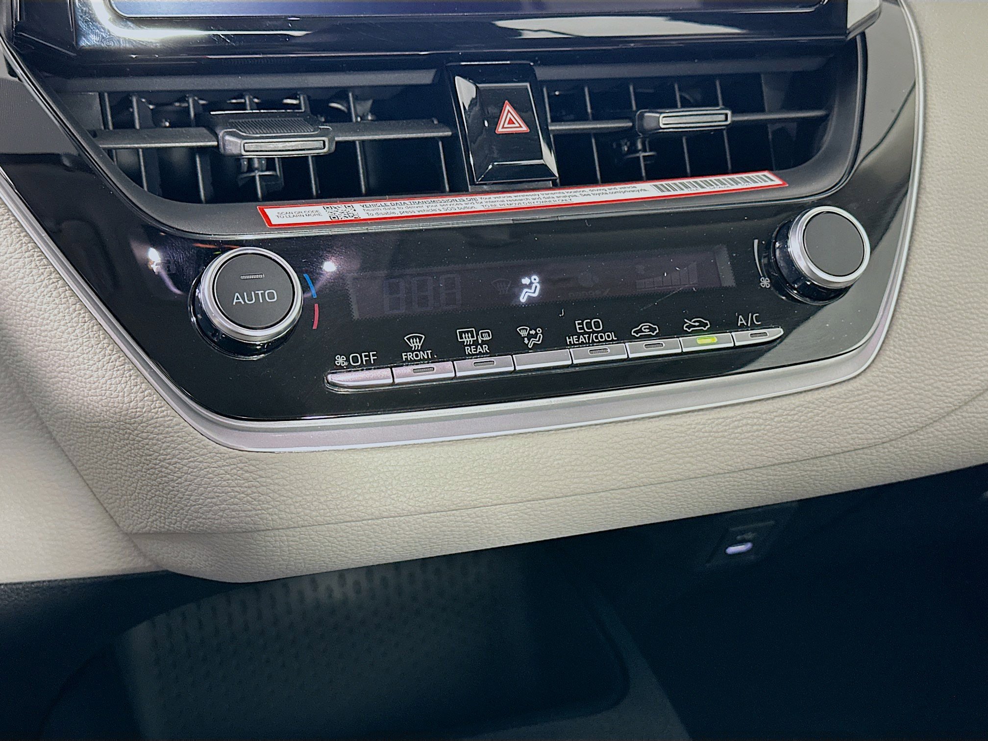 Used 2026 Toyota Corolla LE image 24