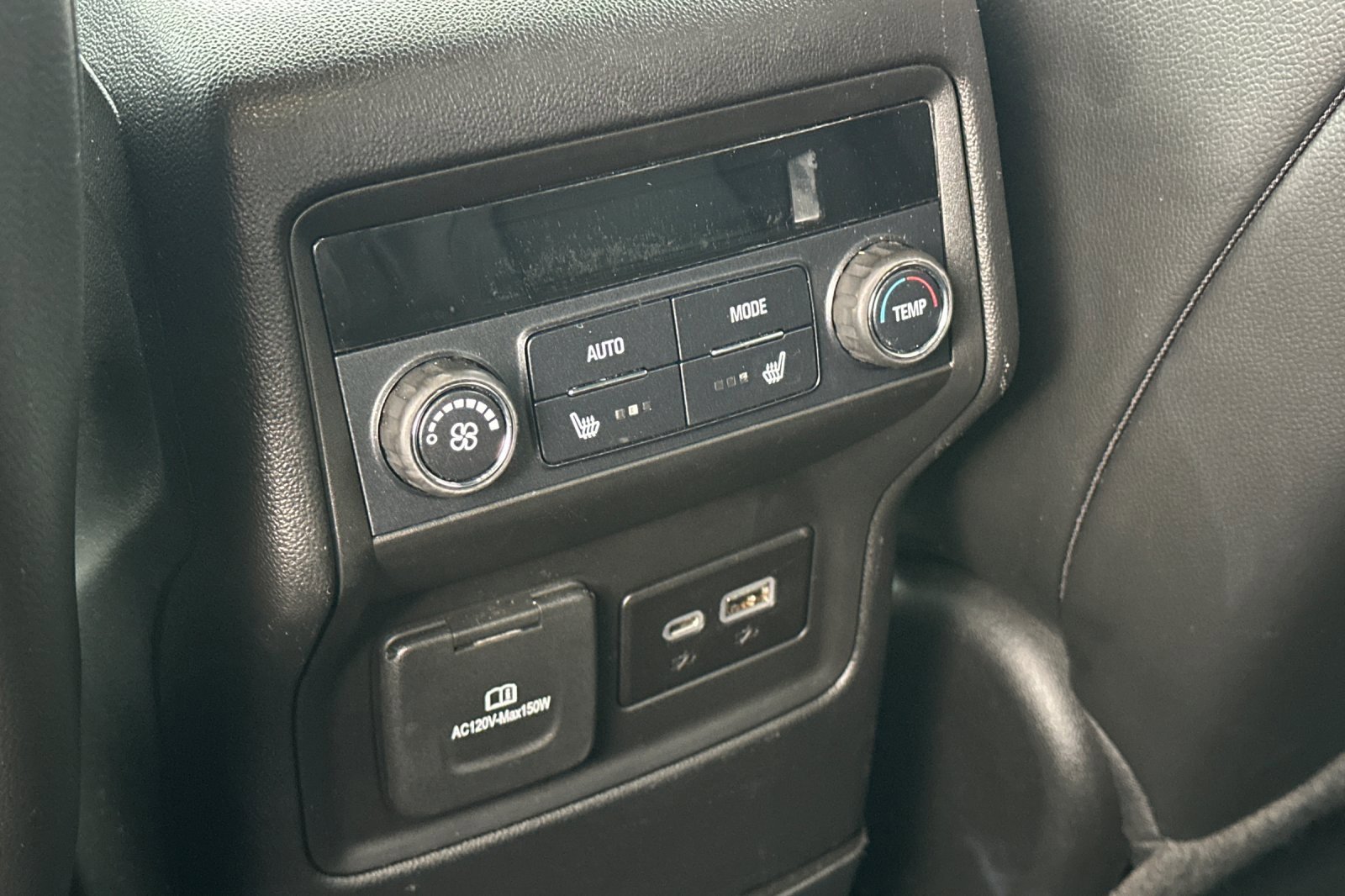 Used 2021 GMC Acadia SLT w/ Elevation Edition image 44