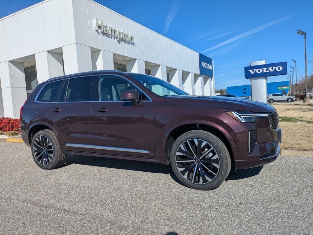 New 2025 Volvo XC90 B6 Core w/ Climate Package image 2