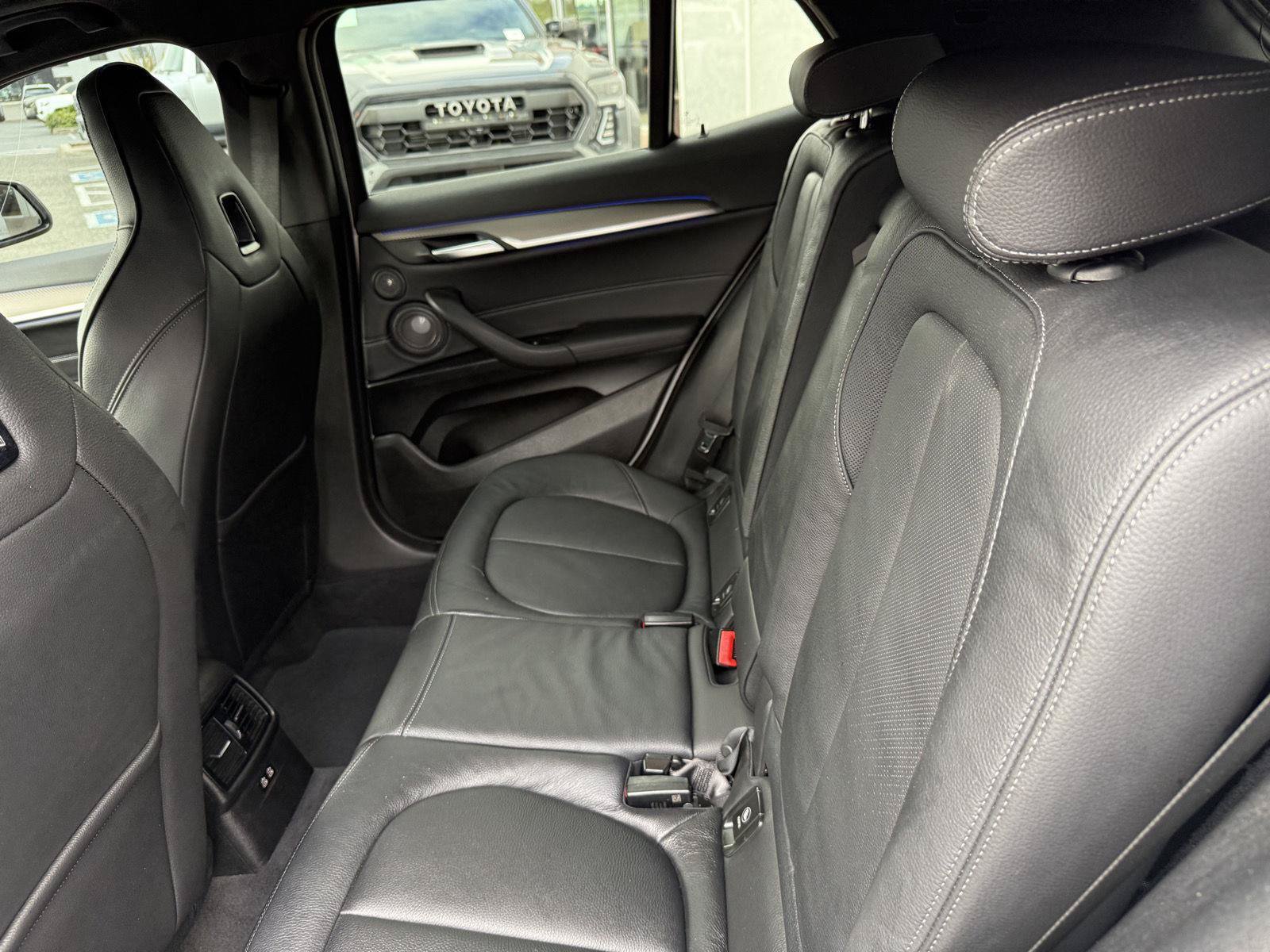 Used 2022 BMW X2 M35i w/ Premium Package AWD/4WD image 15