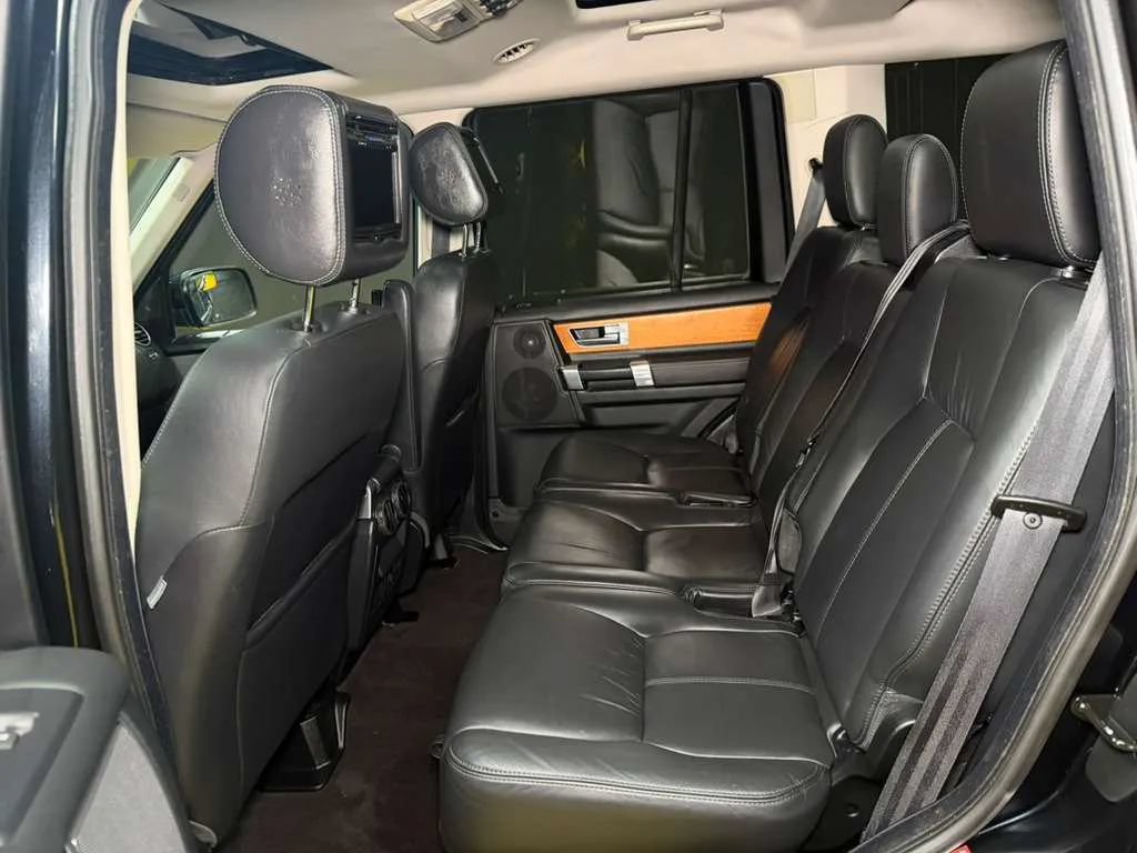 Used 2012 Land Rover LR4 HSE LUX AWD/4WD image 17