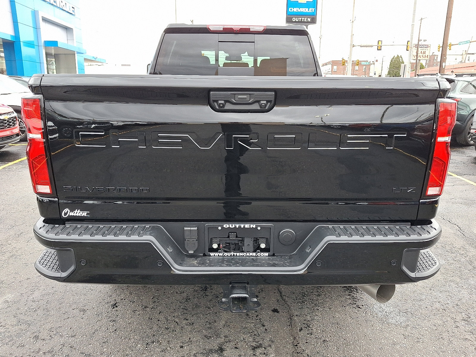 Used 2026 Chevrolet Silverado 2500 LTZ w/ LTZ Plus Package image 4