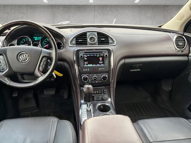 Used 2017 Buick Enclave Leather image 3