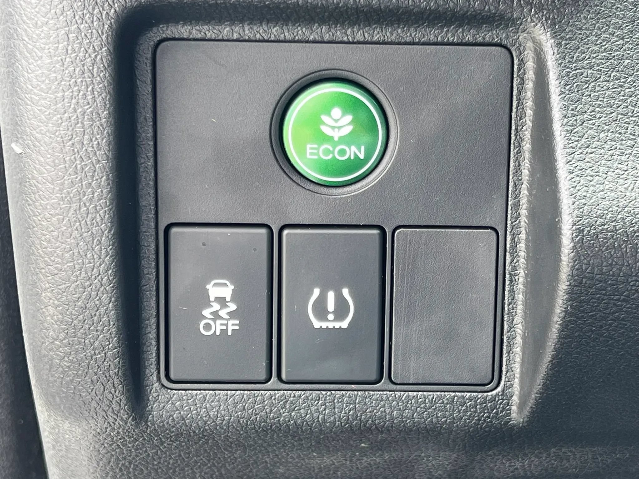 Used 2022 Honda HR-V LX image 30