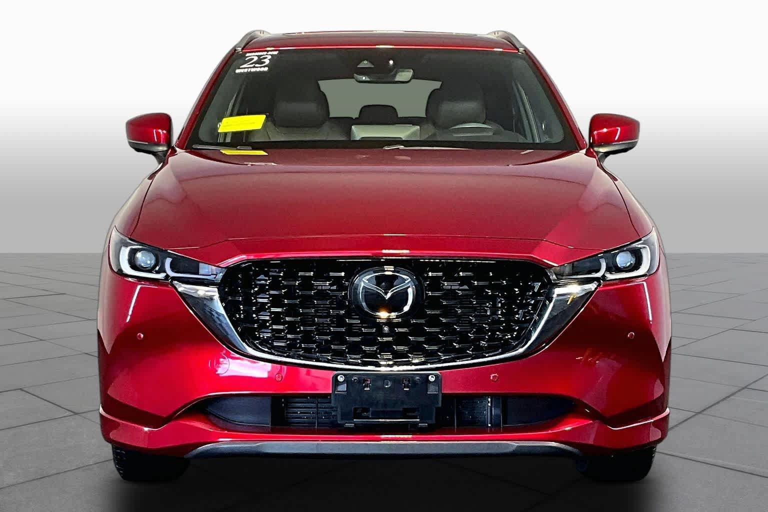 Used 2023 MAZDA CX-5 Signature AWD/4WD image 4