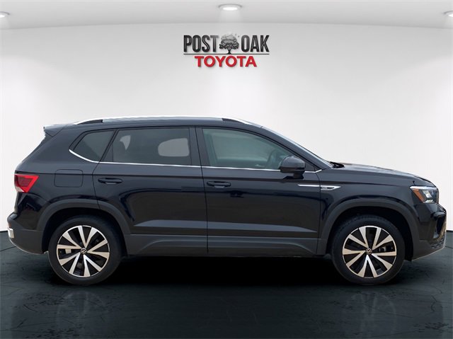 Used 2023 Volkswagen Taos SE image 8