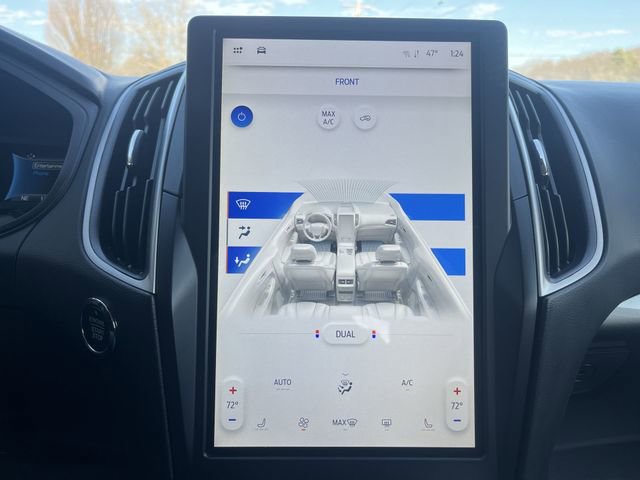 Used 2023 Ford Edge SEL image 18