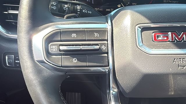 Used 2025 GMC Terrain Elevation image 17