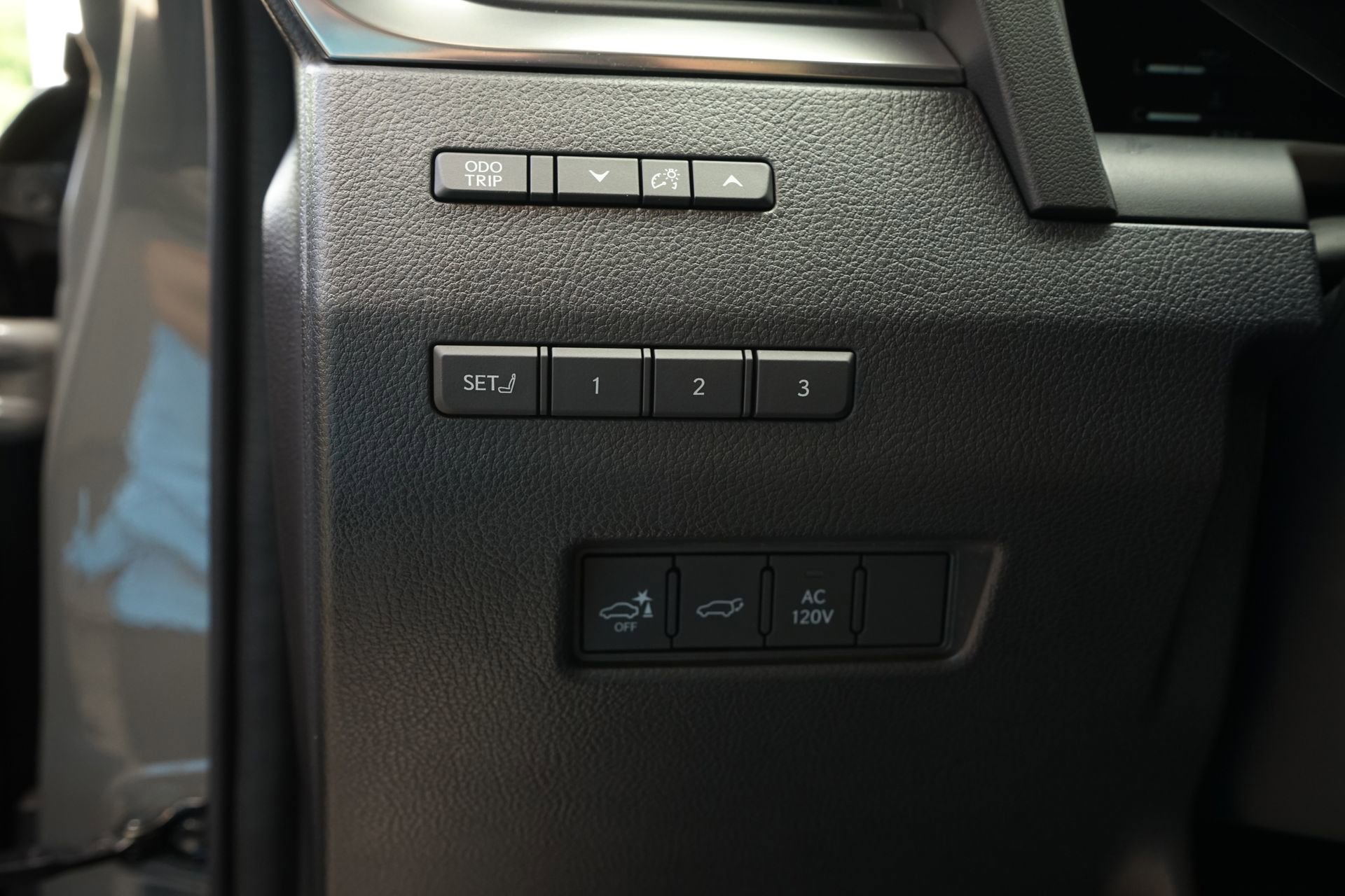 Used 2024 Lexus GX 550 AWD/4WD image 26