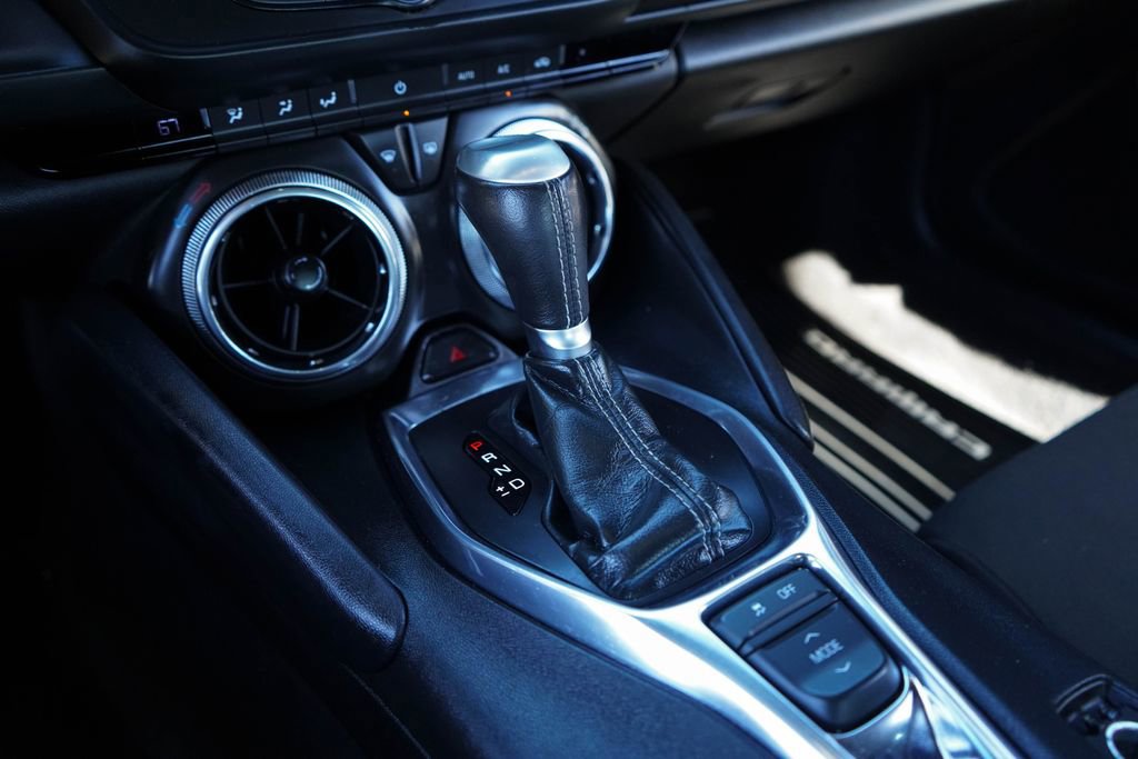 Used 2019 Chevrolet Camaro LT image 32