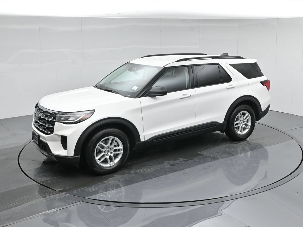 New 2026 Ford Explorer Active RWD image 41