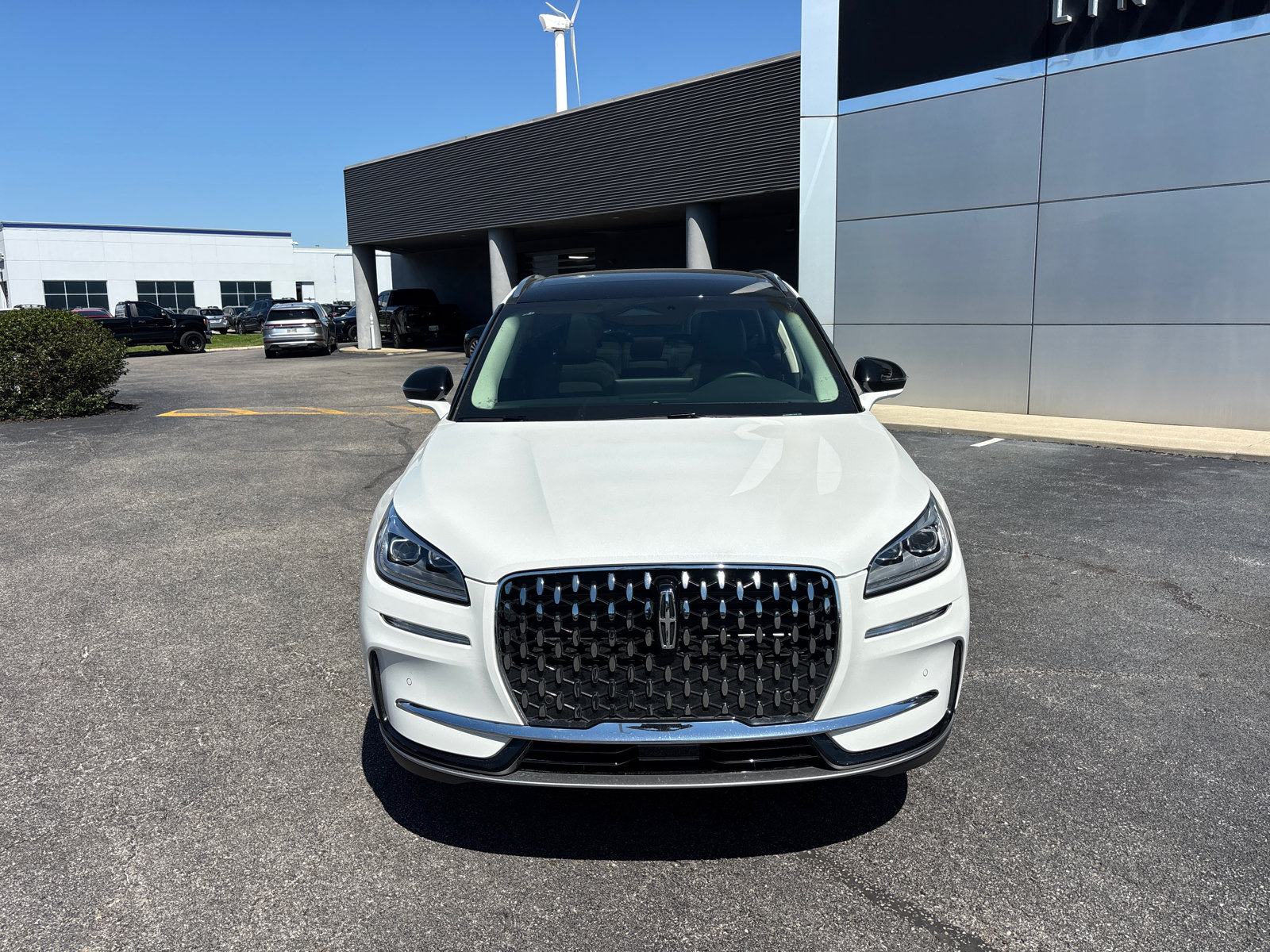 Certified 2024 Lincoln Corsair Reserve w/ Equipment Group 201A AWD/4WD image 2