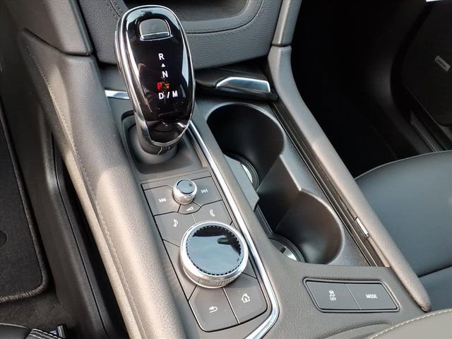 New 2026 Cadillac XT5 Luxury image 10