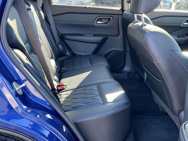 Used 2021 Nissan Rogue Platinum image 23