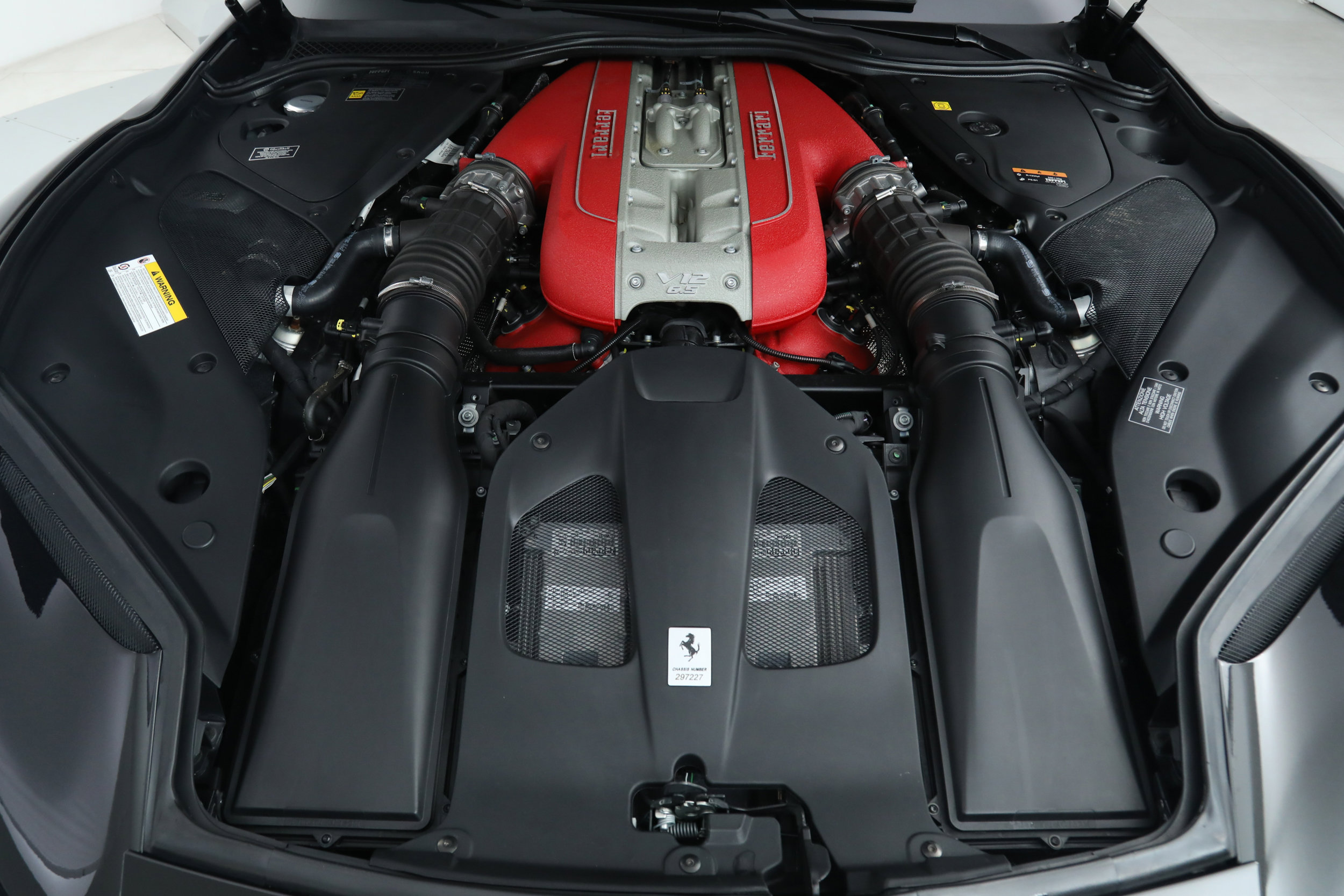 Certified 2023 Ferrari 812 GTS image 36