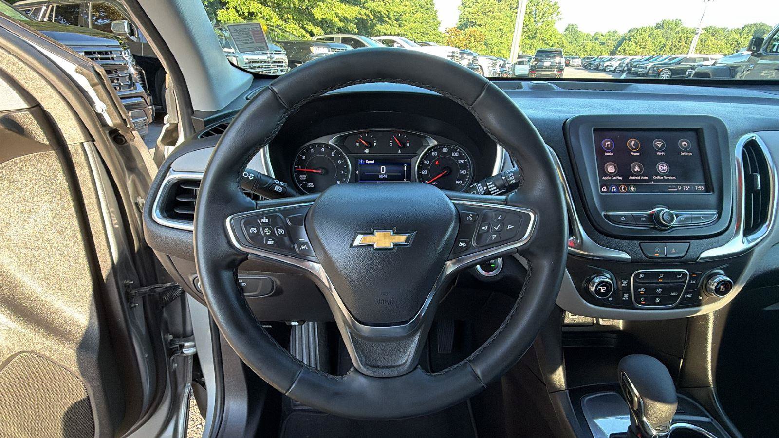 Used 2024 Chevrolet Equinox LT FWD image 24
