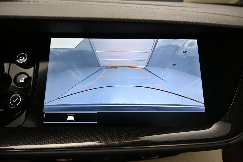 Used 2021 Buick Envision Essence AWD/4WD image 22
