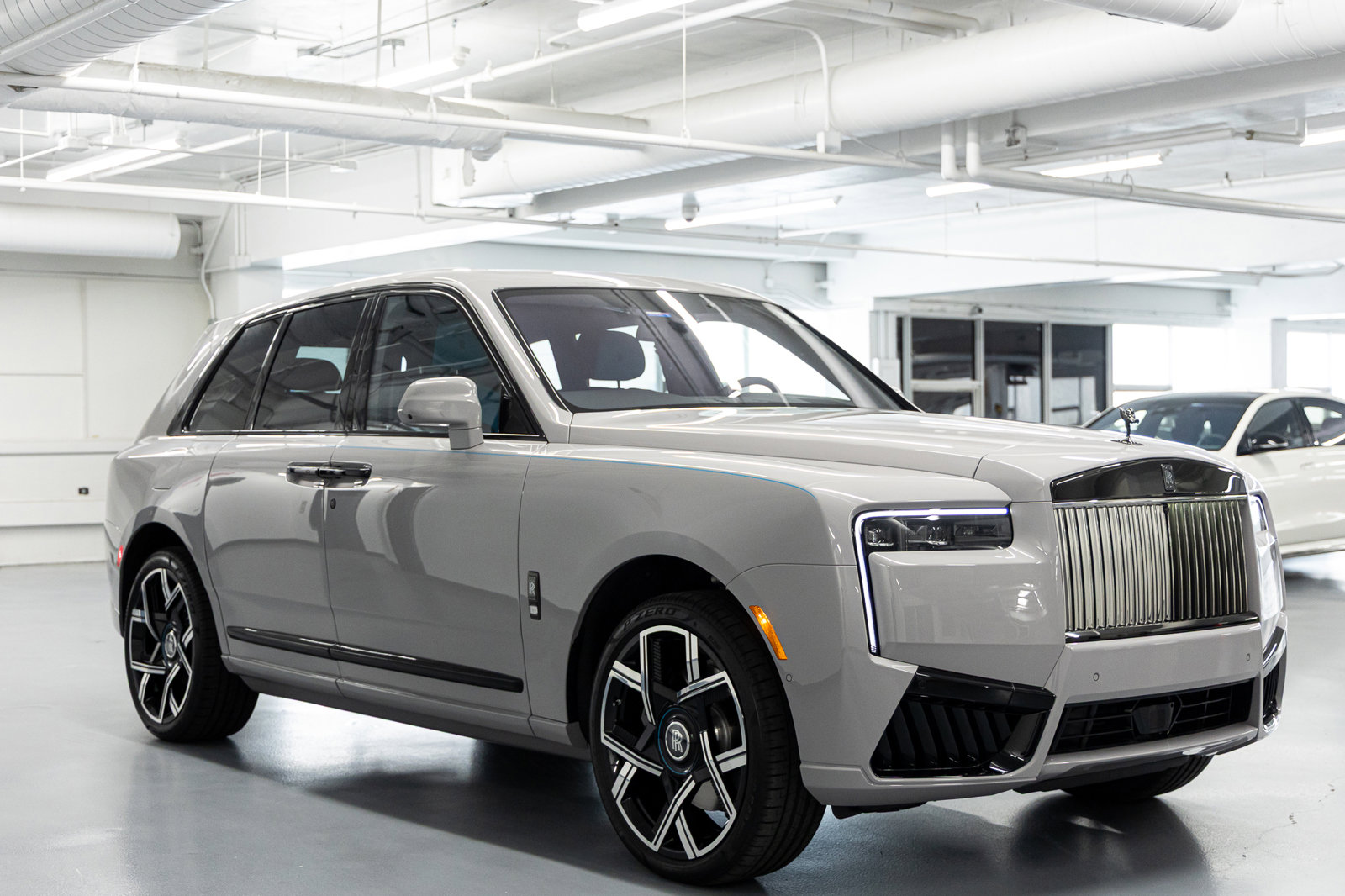 Certified 2026 Rolls-Royce Cullinan Black Badge image 7