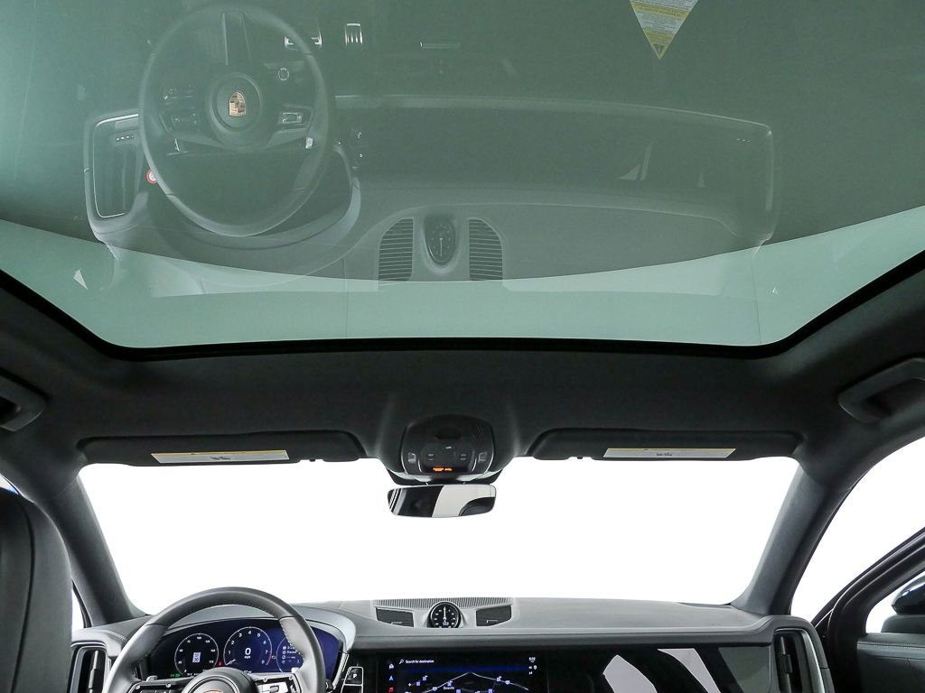 New 2026 Porsche Cayenne S image 20