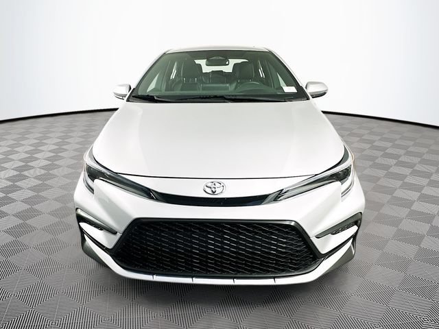 Used 2024 Toyota Corolla XSE FWD image 5