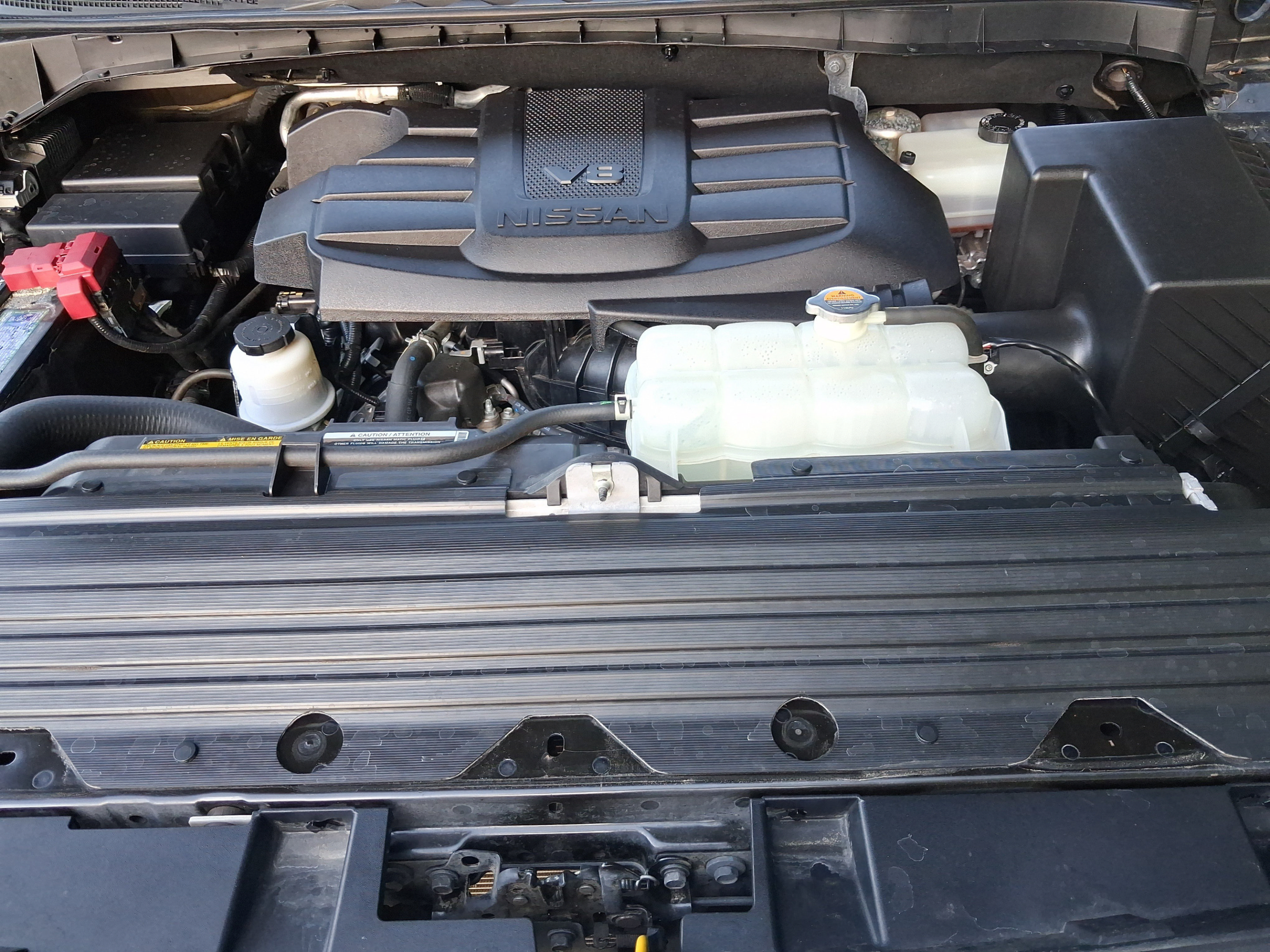 Used 2024 Nissan Titan SV w/ SV Convenience Package AWD/4WD image 9