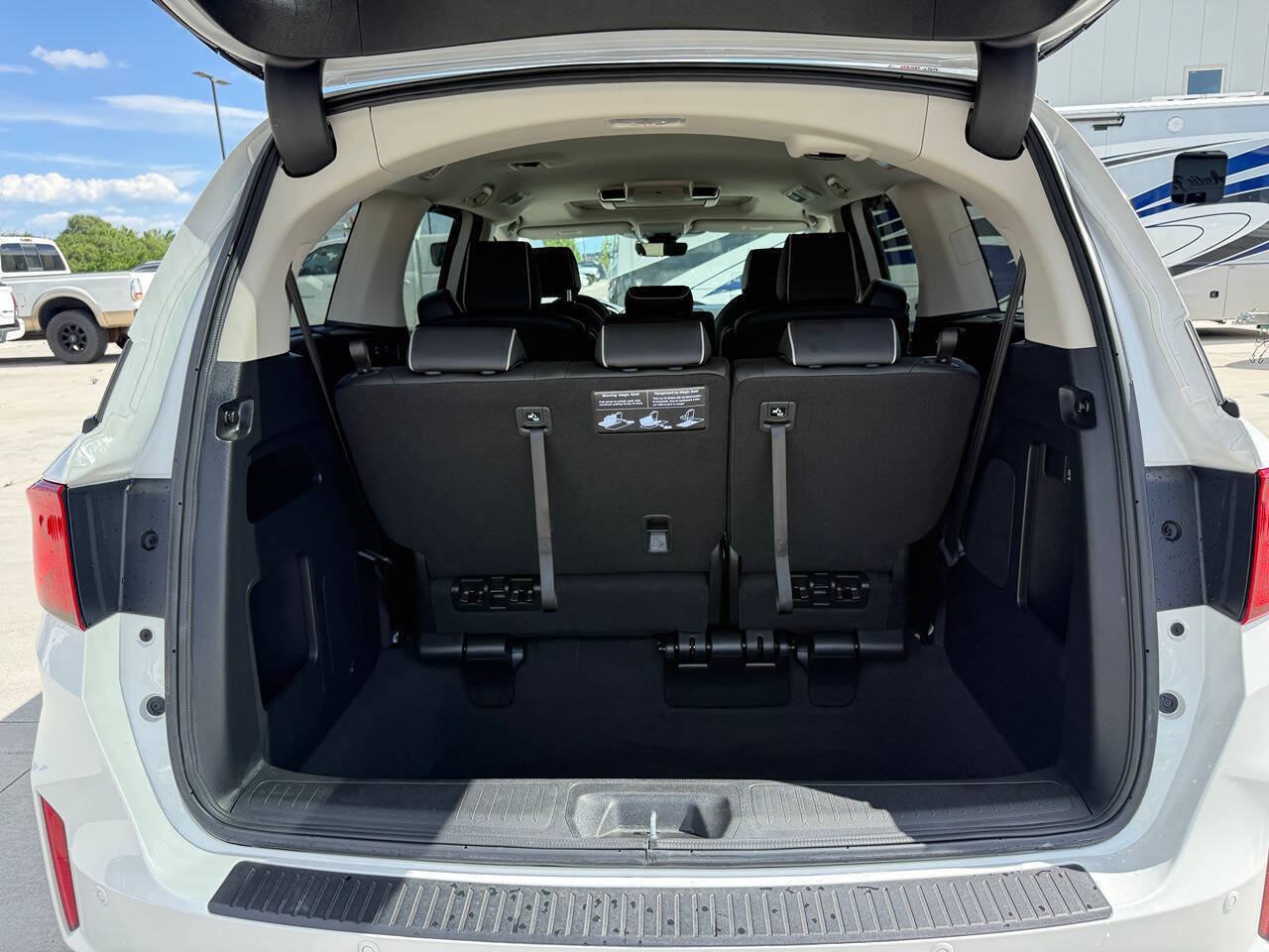 Used 2026 Honda Odyssey Elite image 29