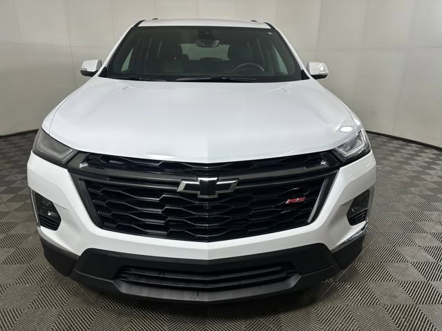 Used 2023 Chevrolet Traverse RS w/ LPO, Floor Liner Package image 8