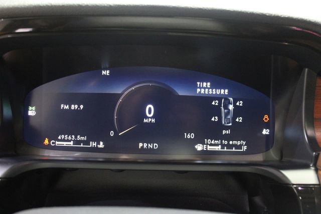 Used 2023 Lincoln Aviator Reserve w/ Equipment Group 201A AWD/4WD image 13