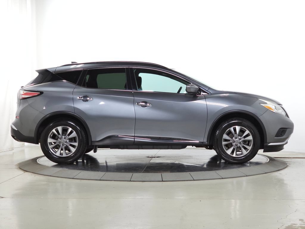 Used 2017 Nissan Murano SV AWD/4WD image 11