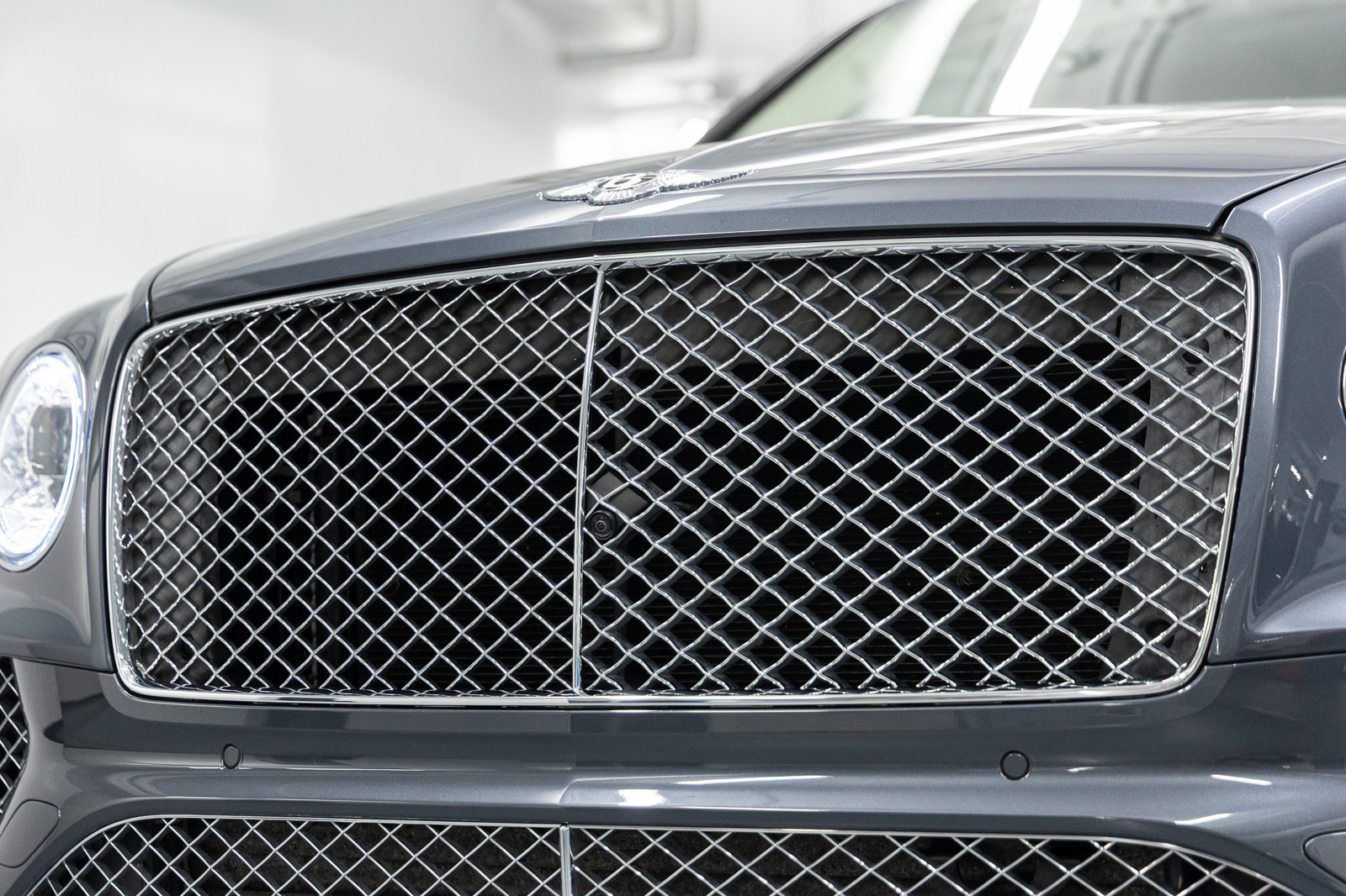 Certified 2023 Bentley Bentayga AWD/4WD image 16