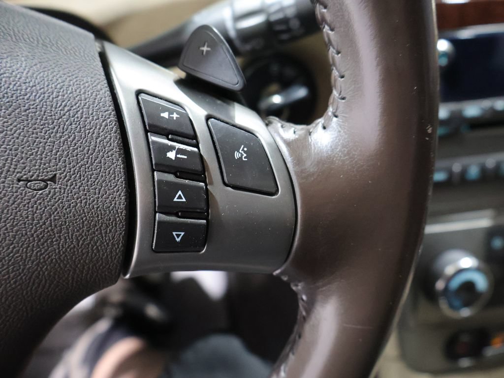 Used 2008 Chevrolet Malibu LTZ FWD image 31