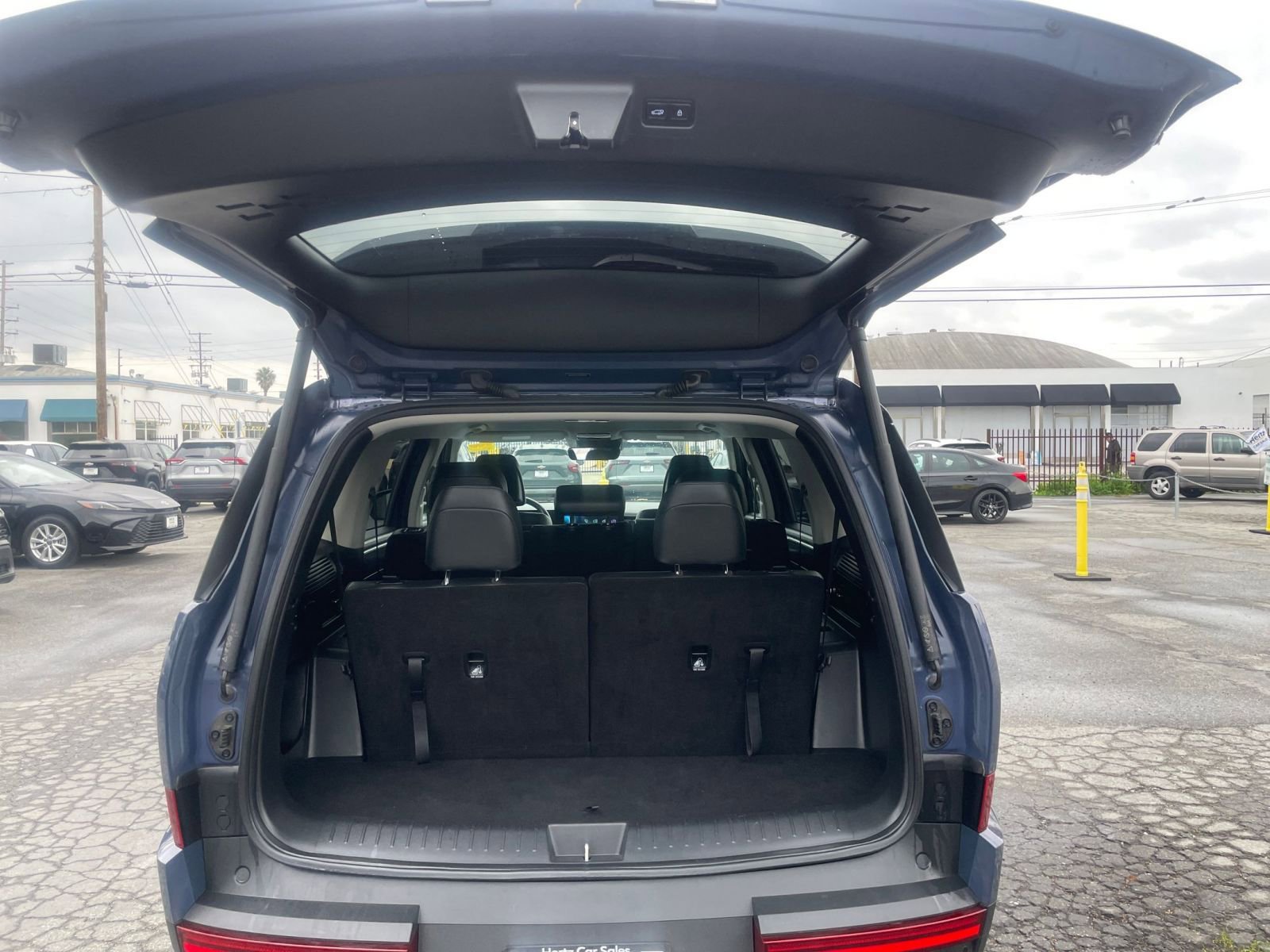 Used 2025 Hyundai Santa Fe SEL image 31