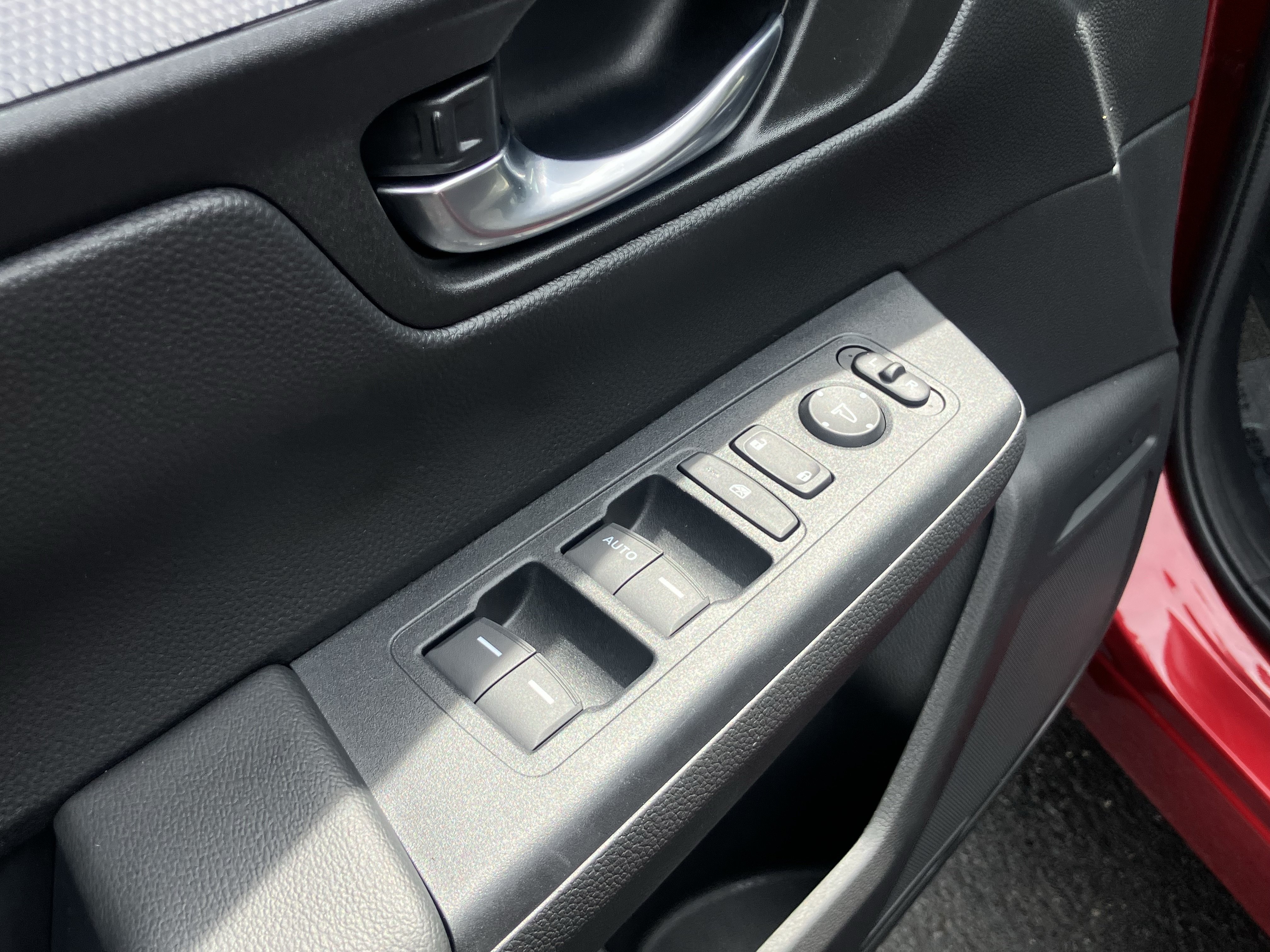 Certified 2025 Honda CR-V LX image 15