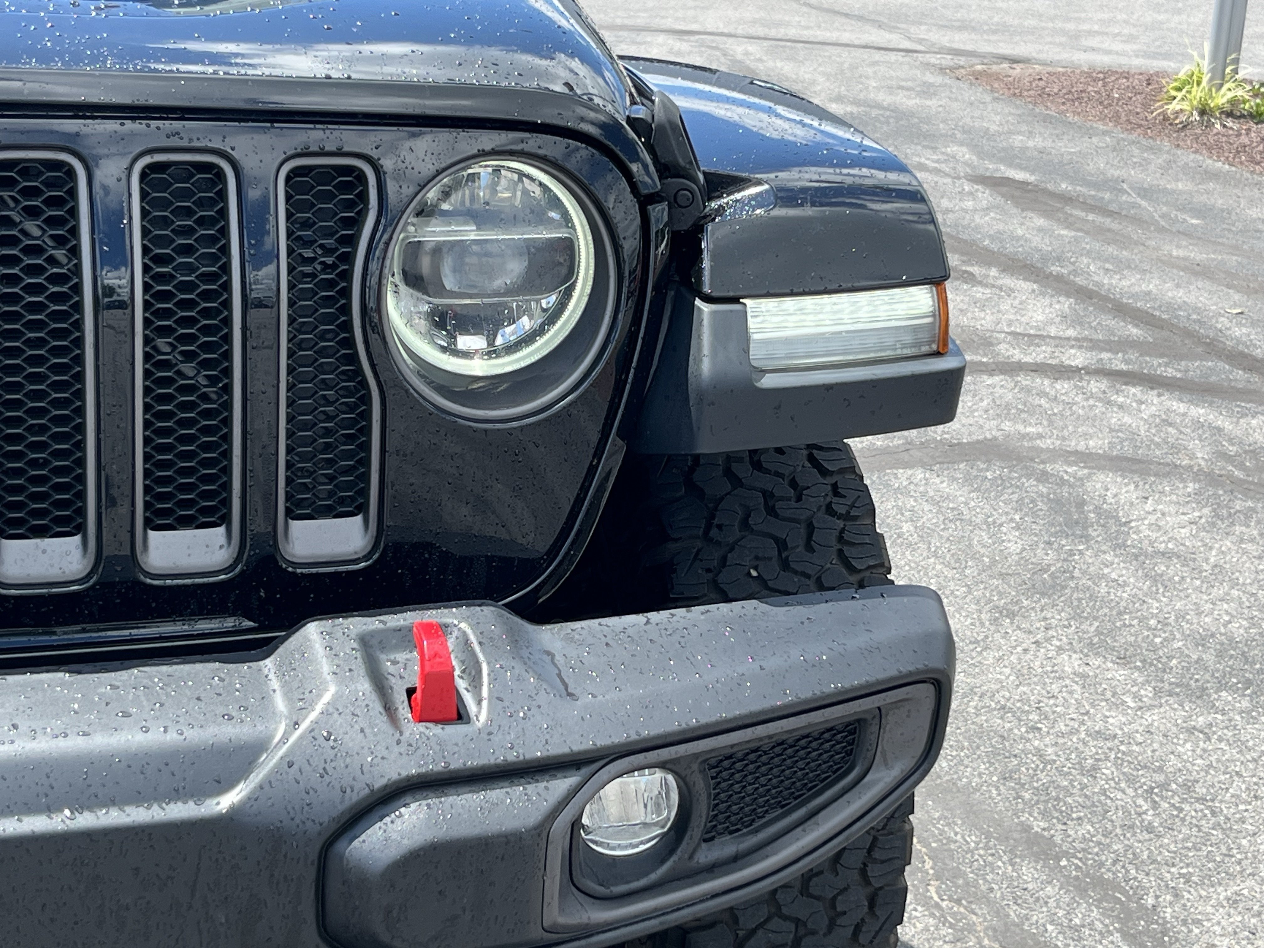 Used 2018 Jeep Wrangler Unlimited Rubicon AWD/4WD image 13