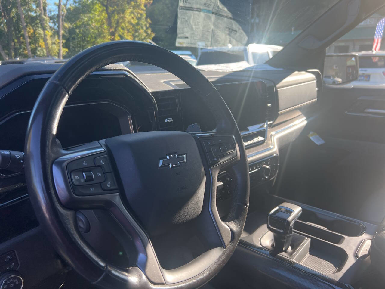 Used 2022 Chevrolet Silverado 1500 ZR2 w/ Technology Package image 23