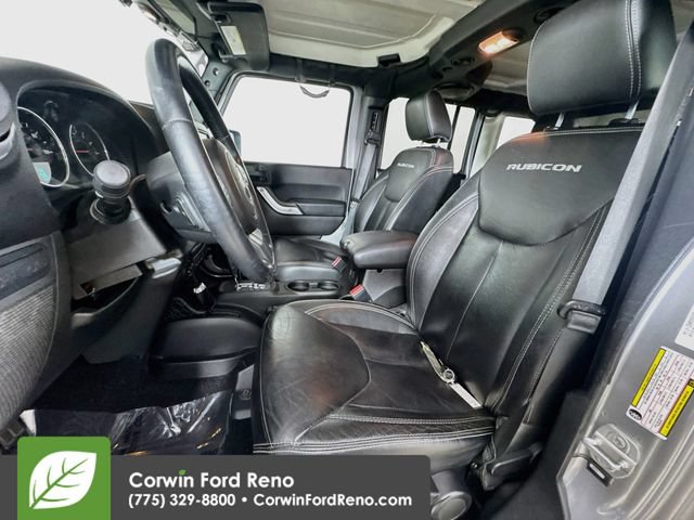 Used 2014 Jeep Wrangler Unlimited Rubicon w/ Connectivity Group AWD/4WD image 22