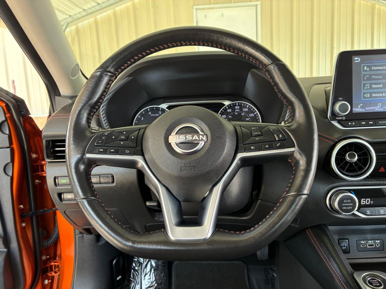 Used 2025 Nissan Sentra SR w/ SR Premium Package FWD image 16