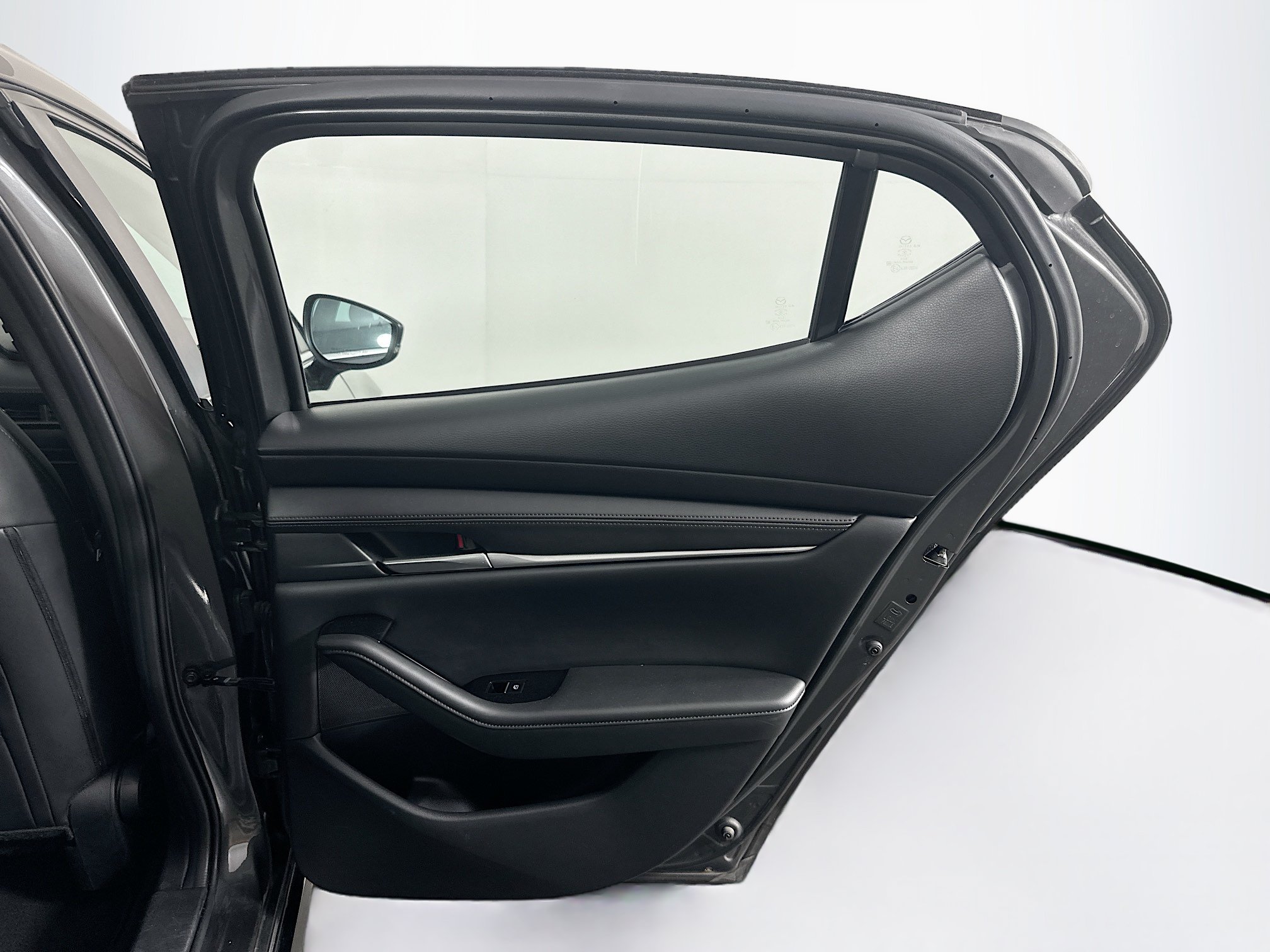 Used 2024 MAZDA MAZDA3 s FWD image 30