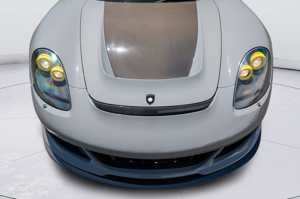 Used 2004 Porsche Carrera GT RWD image 11