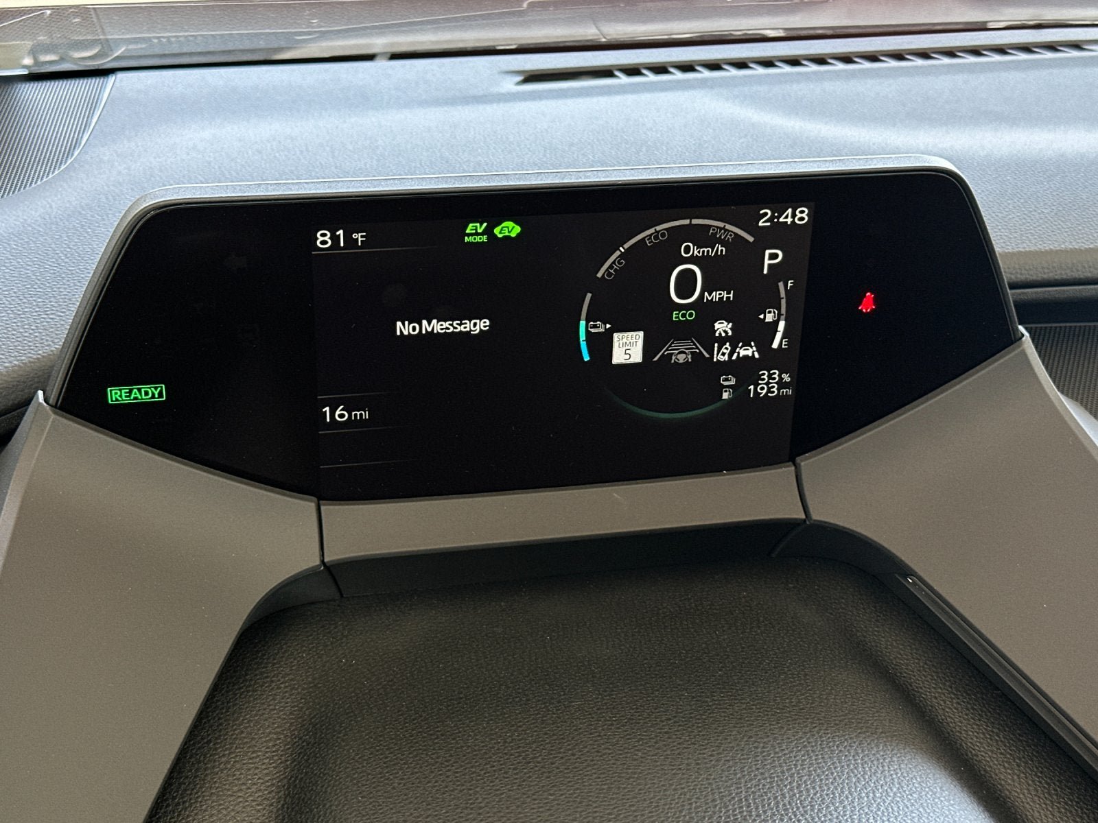 New 2026 Toyota Prius Plug-In Hybrid FWD image 28