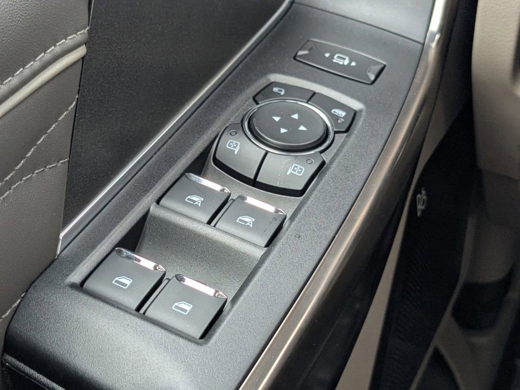 New 2026 Ford F350 Platinum w/ Platinum Plus Package image 28