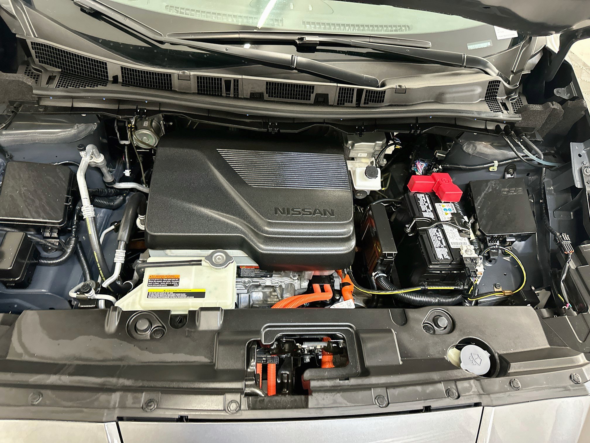 Used 2025 Nissan Leaf S FWD image 33