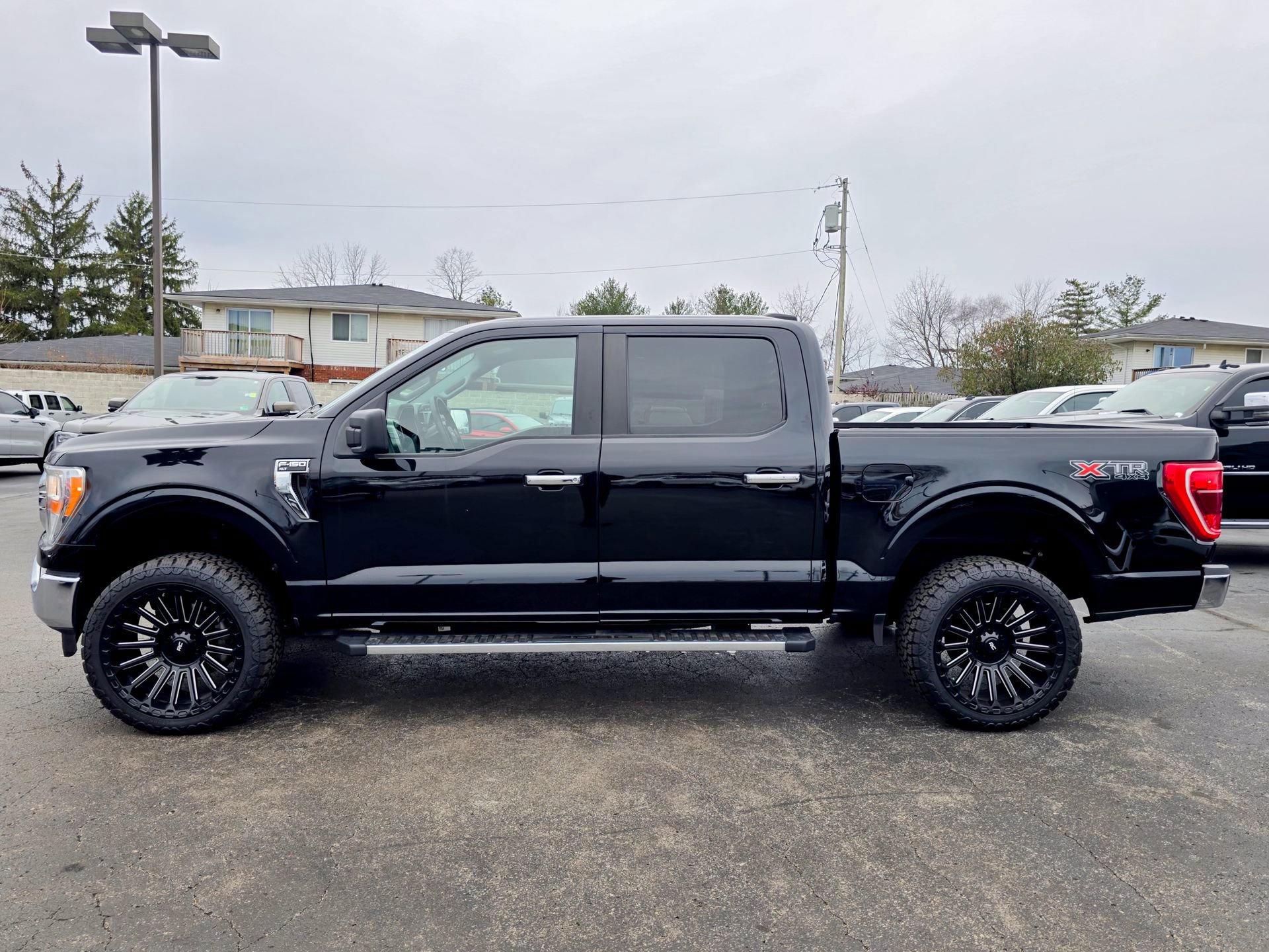 Used 2021 Ford F150 XLT w/ XTR Package image 8