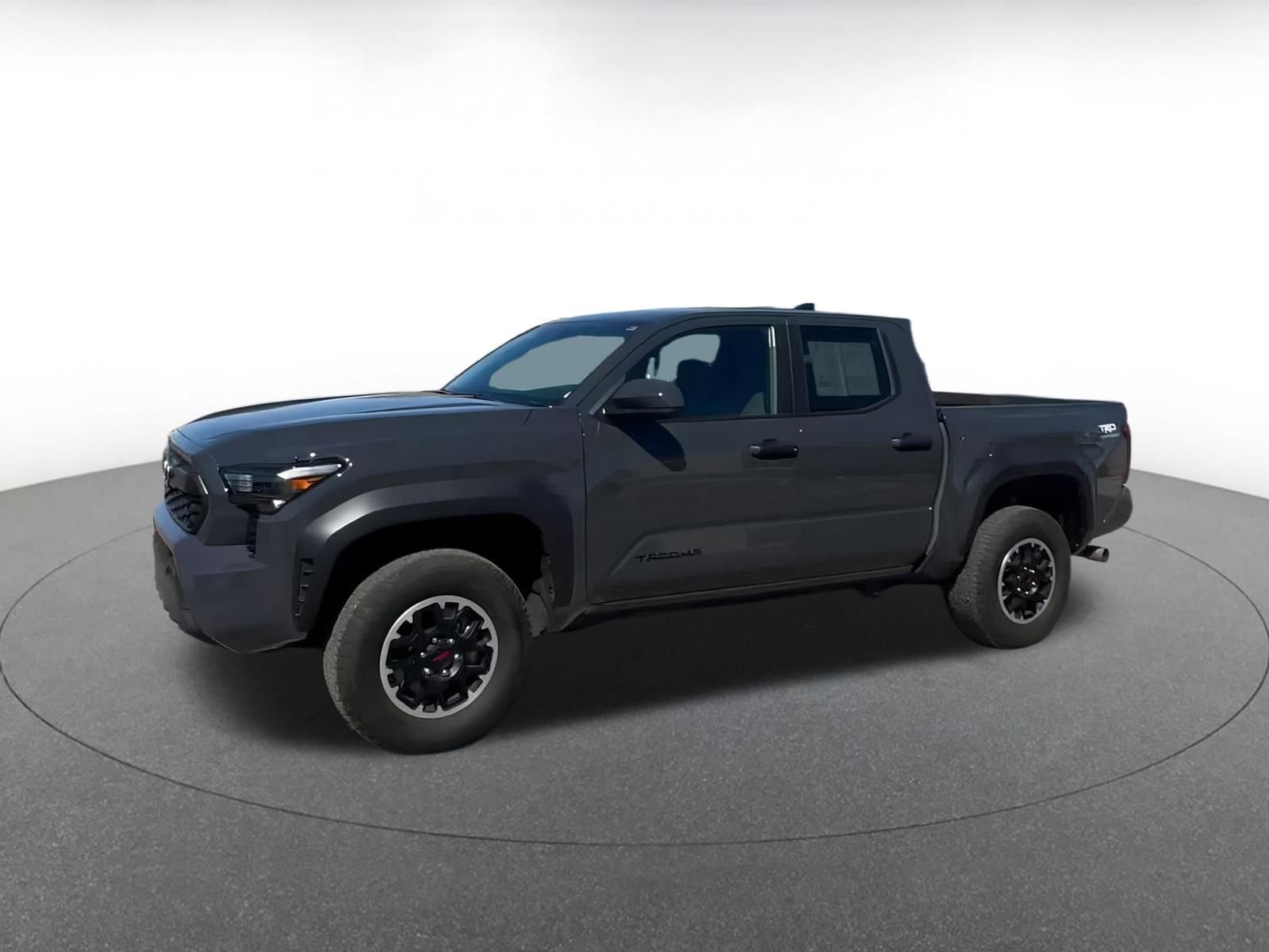 Used 2025 Toyota Tacoma TRD Off-Road image 7