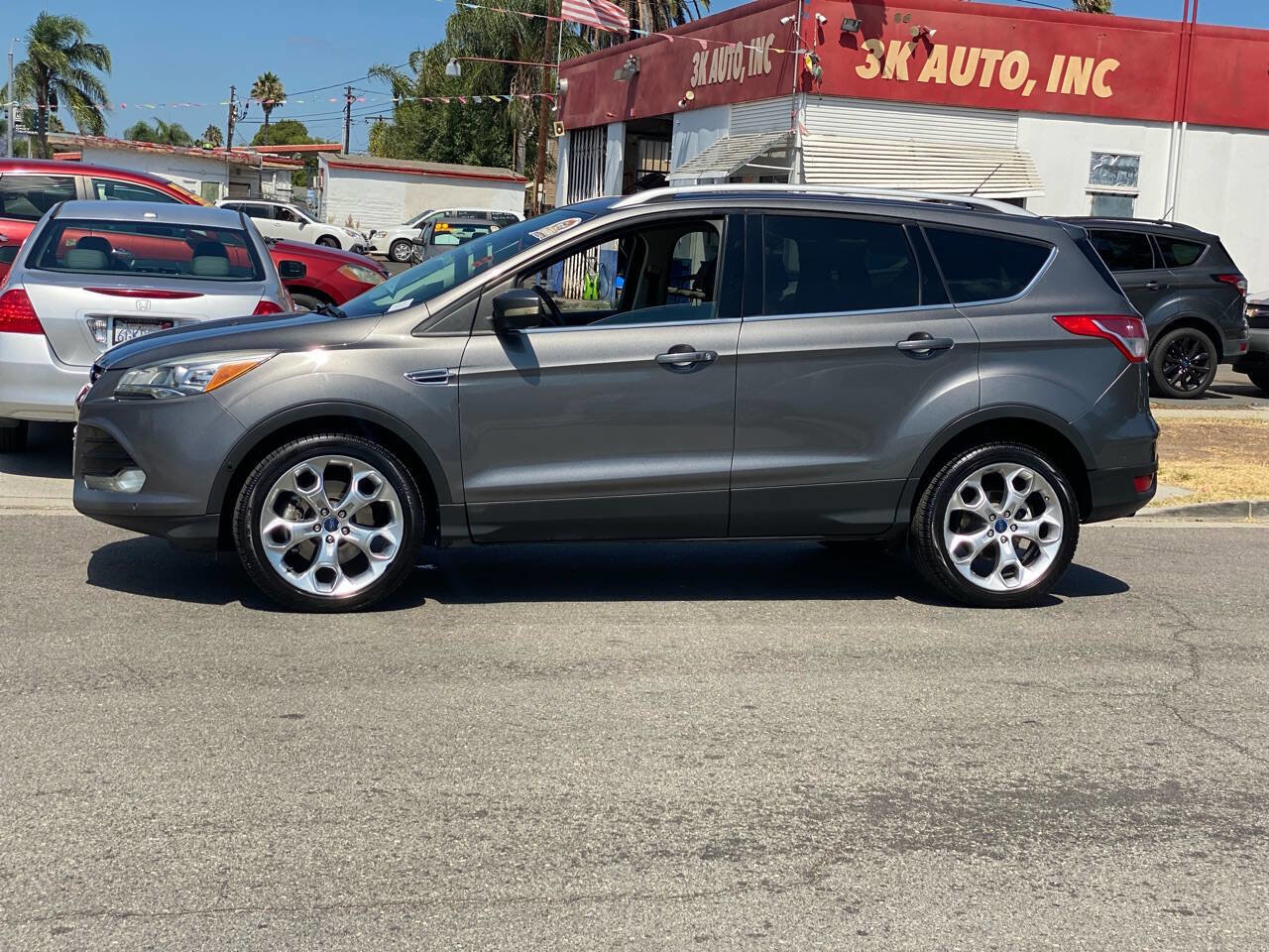 Used 2013 Ford Escape Titanium w/ Parking Technology Pkg image 5