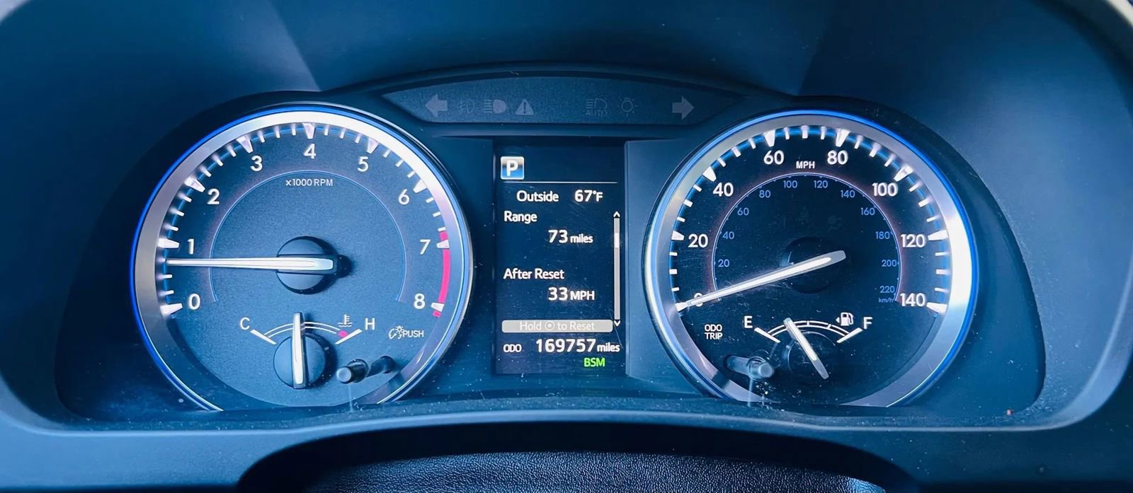 Used 2018 Toyota Highlander XLE image 12